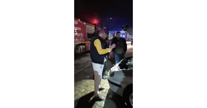 Osmaniye’de park halindeki otomobilde yangın