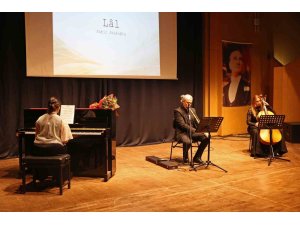 ’Zefir Zamanı’ konseri müzikseverlerle buluştu