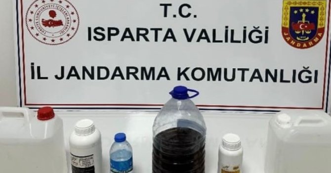 Isparta’da kaçak içki ve parfüm operasyonu: 4 şüpheliye adli işlem