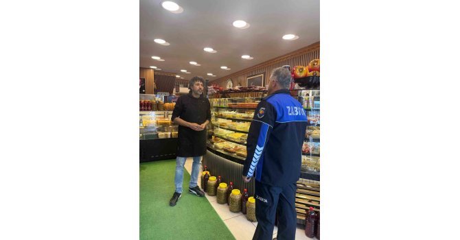 Kemer’de zabıtadan yeni yıl öncesi denetim