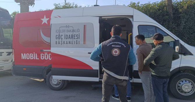 Hatay’da yabancı uyruklu şahıslar denetlendi