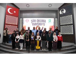 Osmaniye’de 7 Ocak coşkusu, ortaokullar arası şiir yarışmasıyla taçlandı