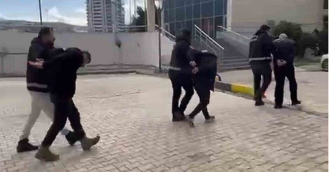 Hapis cezası ile aranan 3 kişi İskenderun’da yakalandı