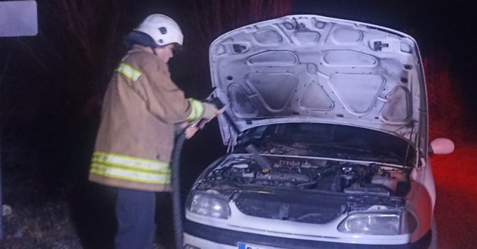 Dörtyol’da otomobil yangını