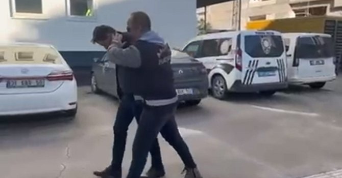 Vergi suçundan hapis cezası ile aranan şahıs yakalandı