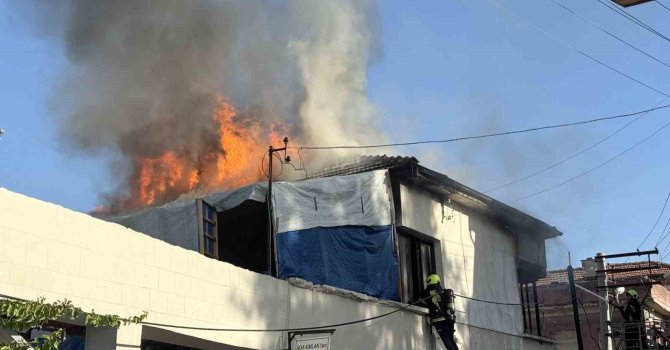 Müstakil evde korkutan yangın