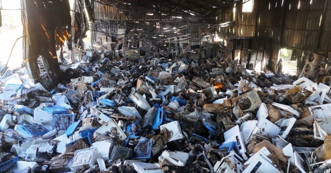 Alanya’da klima deposundaki yangının boyutu gün aydınlanınca ortaya çıktı