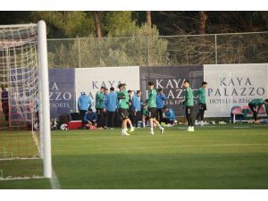 Konyaspor, Antalya’da hazırlıklarına devam ediyor