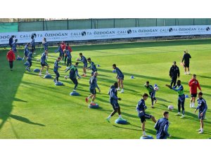 Kasımpaşa, devre arası çalışmalarını Antalya’da sürdürüyor