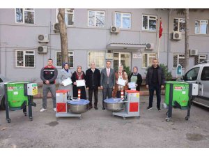 Pozantı’da üreticilere ekipman desteği verildi