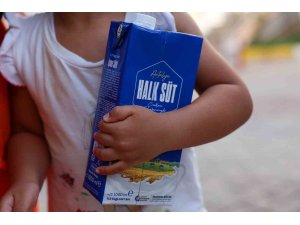 Büyükşehir’den çocuklara 773 bin 400 litre süt desteği