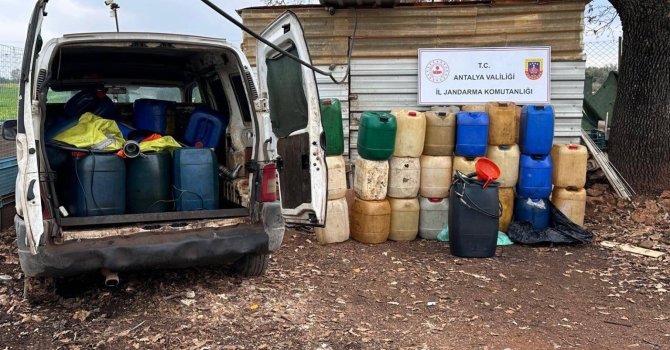 Antalya’da 2 bin 350 litre kaçak akaryakıt ele geçirildi