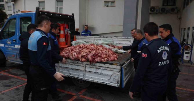 Mersin’de 500 kilo bozuk et ele geçirildi