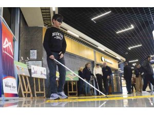 Mersin’de görme engelliler için empati parkuru kuruldu