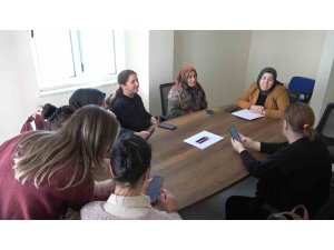 Burdur Aile Akademisi’nde aile içi iletişim ve şiddetle mücadele eğitimleri aralıksız sürüyor