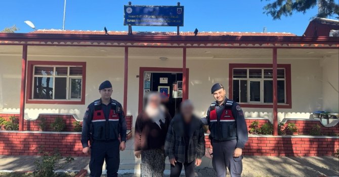 Kayıp olarak aranan alzaymır hastasını jandarma buldu