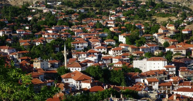 Elmalı arı serenleri ve tahıl ambarları tanıtılacak