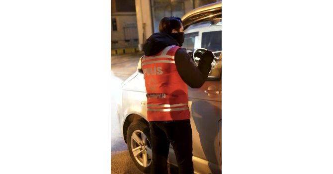 Huzurlu Sokaklar Uygulamasında 12 aranan şahıs yakalandı