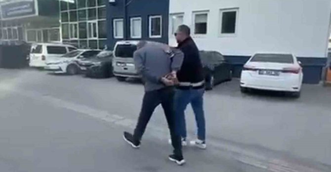 İskenderun’da çeşitli suçlardan aranan 2 şahıs tutuklandı