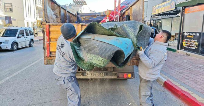 Kepez’de cadde ve kaldırım işgallerine sıkı takip