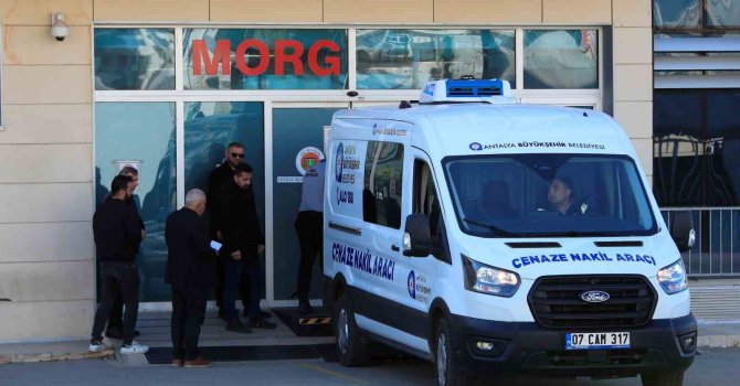 3 aylık evli kadının silahla ölümü olayında eşi tutuklandı