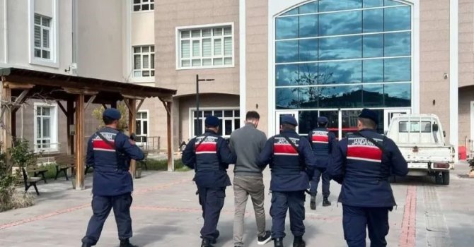 Burdur’da aranan 14 şahıs tutuklandı