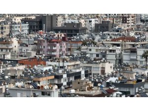 Mersin güneş enerjisi ile ısınıyor