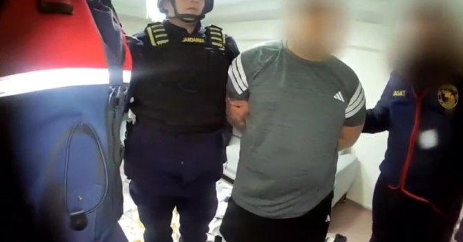 Hırsızlık zanlıları JASAT ekiplerince yakalandı