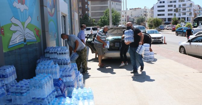 Antalya, Manavgat için tek yürek