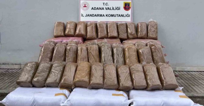 Adana’da bin 140 kilogram kaçak tütün ele geçirildi