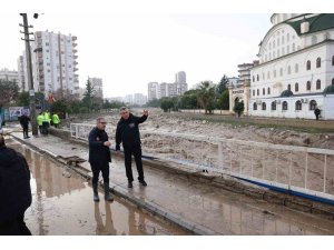 Mersin’deki selden geriye bu görüntüler kaldı: 51 ev ve işyeri zarar gördü, 12 kişi kurtarıldı