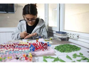 Kültür ve Sanat Evleri gençleri üretime kazandırıyor