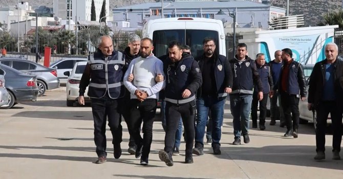 Kozan’daki cinayetle ilgili 2 şüpheli tutuklandı