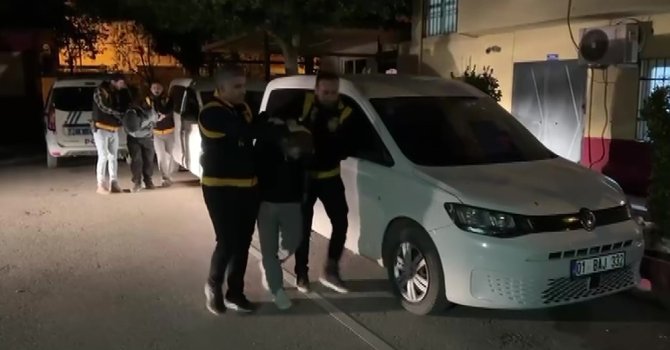Adana’da 11 firari hükümlü ile 503 aranan şahıs yakalandı