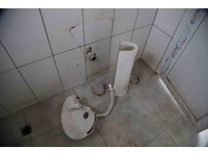 Mersin’de parka çirkin saldırı