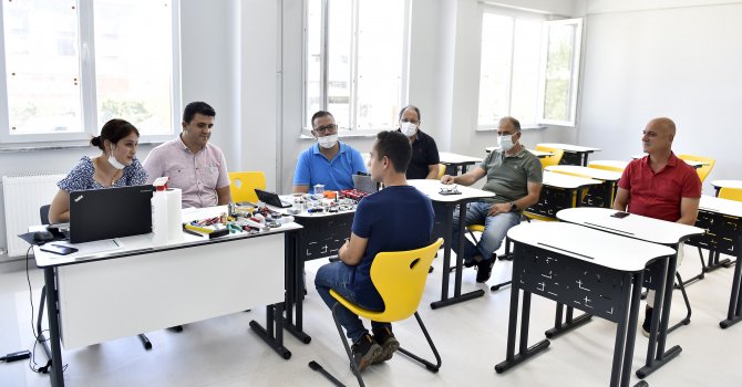 Kayıt için yetenek ve istek şartı