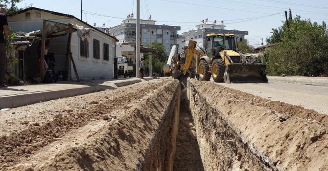 Kepez’de 135 km’lik alt yapı çalışması sürüyor