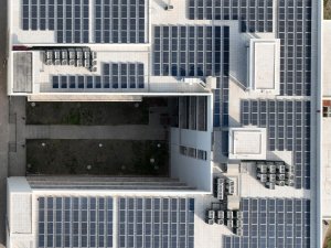 ATÜ güneş enerjisinde yeni bir adım daha attı:  GES için ihale süreci başlatıldı