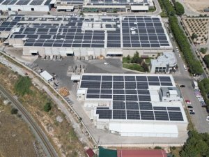 Denizli’deki bir firmaya kurulan GES ile 2 milyon 546 bin 877 kg karbondioksit salınımını önlenecek