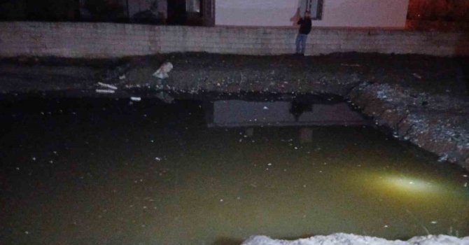 Hatay’da su dolu temelin içine düşen 2 kardeş çocuk hayatını kaybetti