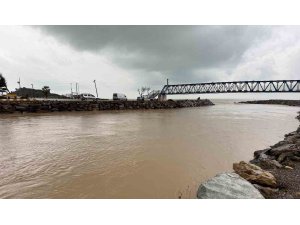 Bozyazı sel riskine karşı teyakkuzda