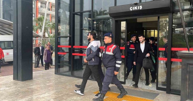 Alanya’da 1 kişinin öldüğü silahlı saldırıda 3 tutuklama