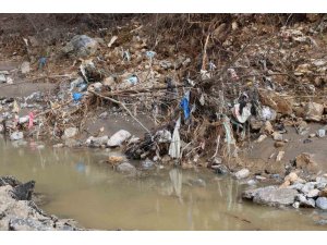 Selin ardından oluşan plastik atıklar dikkat çekti