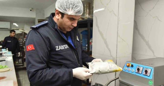 Kepez’de Ramazan öncesi tatlı üretim ve satışı denetimi