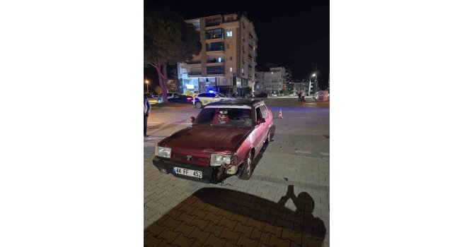 Gazipaşa’da motosiklet ile otomobil çarpıştı: 2 yaralı