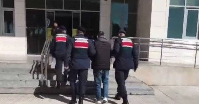 Adana’da 10 milyon 110 bin kaçak makaron ele geçirildi