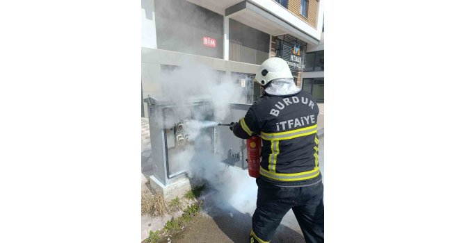 Burdur’da trafoda yangın paniği