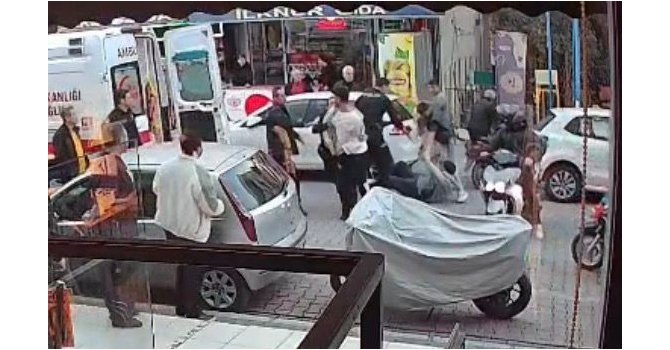 Mersin’de iki grup arasında bıçaklı kavga: 1 ağır yaralı