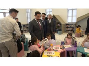 Depremin yaralarının sarıldığı Hatay’da kütüphane sayısı arttı