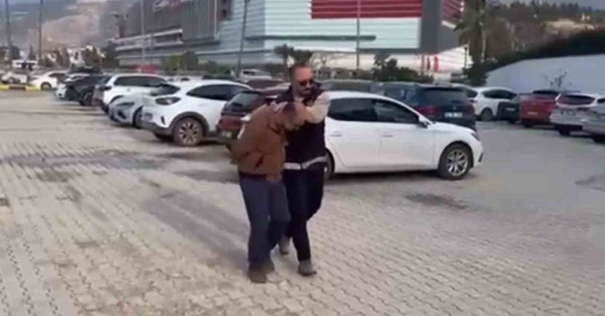 İskenderun’da kamu kurumundan hırsızlık şüphelisi tutuklandı